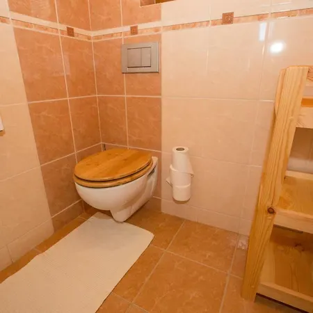 Velke Ostre Chalet Radola