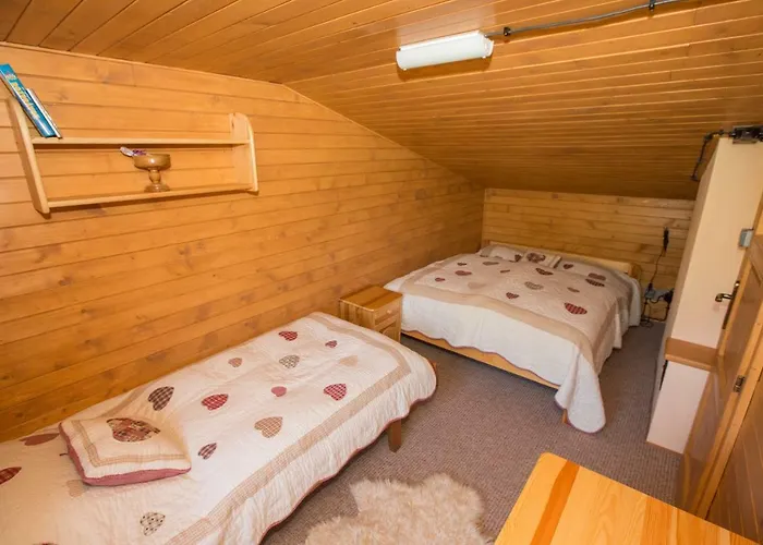 Velke Ostre Alpesi faház Radola